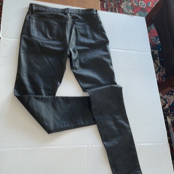 Eileen Fisher Faux Leather Black size M 12 Pant Like Brand New - Picture 2 of 13